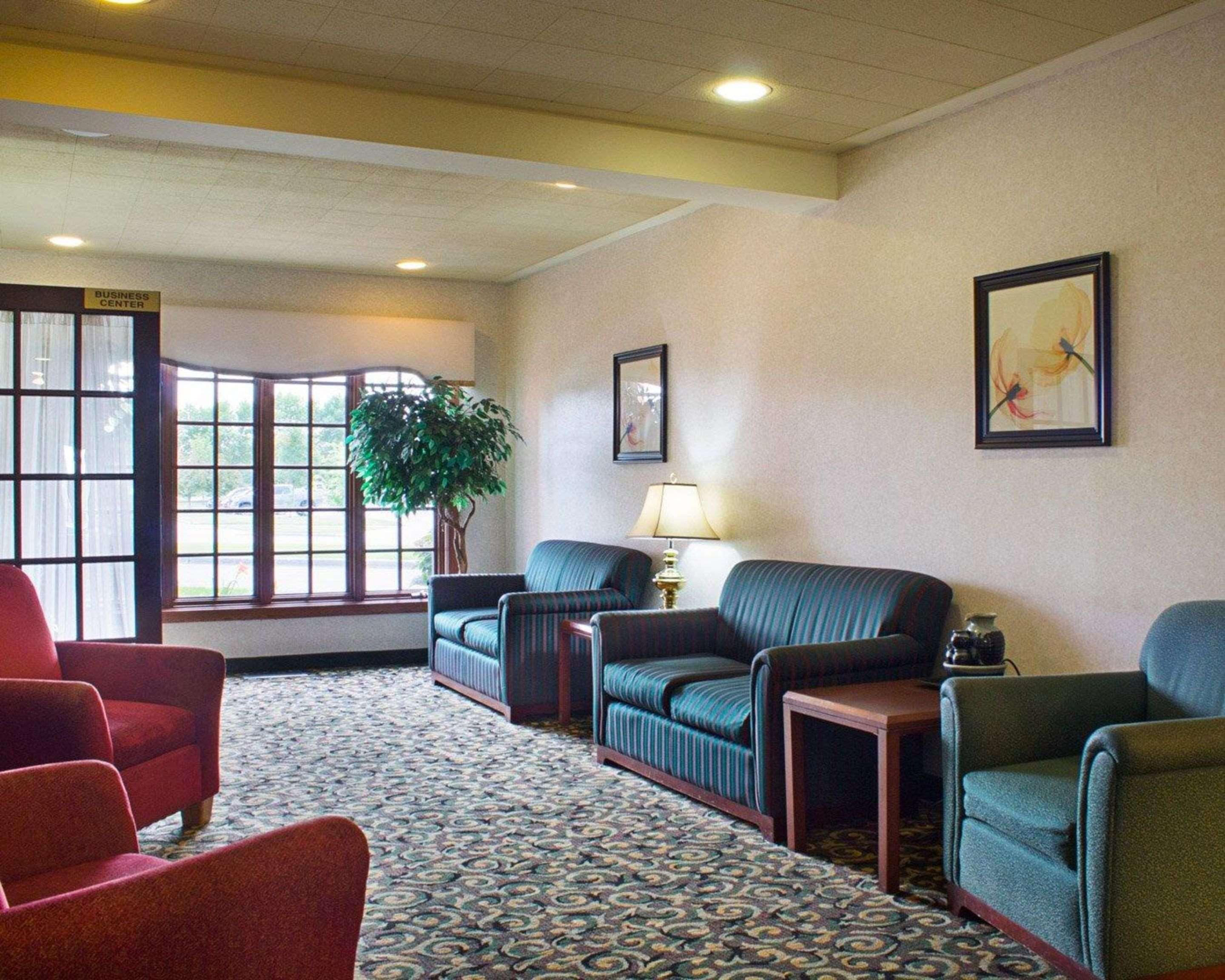 Rodeway Inn Columbia Mall Loop Grand Forks Exterior photo